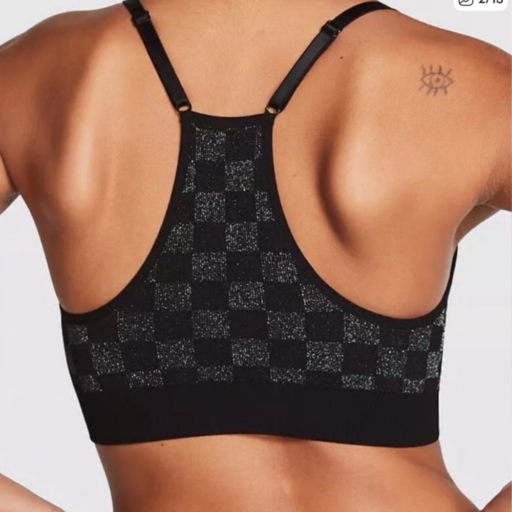 VS Seamless Racerback Top - Picture 3 of 8